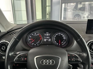 Седан Audi A3 2016 года, 1599000 рублей, Уфа