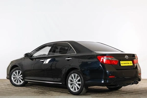 Седан Toyota Camry 2014 года, 1879000 рублей, Тюмень