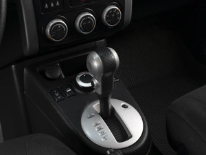 Внедорожник Nissan X-Trail 2014 года, 1490000 рублей, Омск