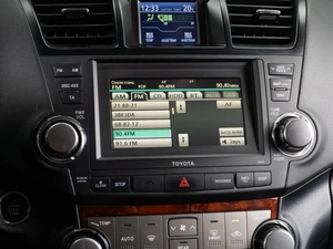 Внедорожник Toyota Highlander 2013 года, 2250000 рублей, Тюмень