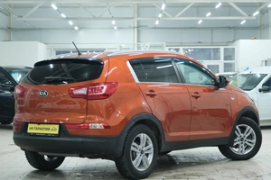 Внедорожник Kia Sportage 2013 года, 1559000 рублей, Омск