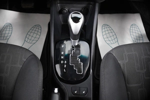Хетчбэк Kia Rio 2013 года, 999000 рублей, Пермь