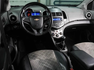 Седан Chevrolet Aveo 2012 года, 679000 рублей, Воронеж