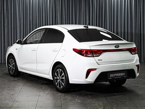 Седан Kia Rio 2017 года, 1298000 рублей, Ставрополь