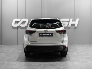 Внедорожник Toyota Highlander 2014 года, 3199000 рублей, Тюмень