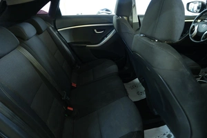Хетчбэк Hyundai i30 2012 года, 949000 рублей, Омск