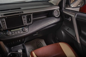 Внедорожник Toyota RAV4 2017 года, 2889000 рублей, Томск