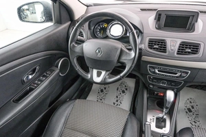 Седан Renault Fluence 2012 года, 729000 рублей, Красноярск