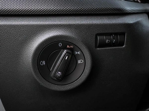 Лифтбек Volkswagen Polo 2022 года, 1699000 рублей, Кирилловка