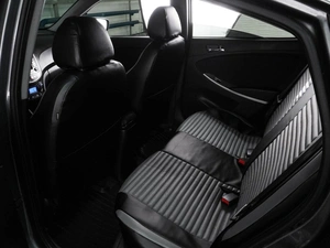 Седан Hyundai Solaris 2011 года, 899000 рублей, Воронеж