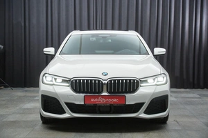 Седан BMW 5 серия 2022 года, 5600000 рублей, Красноярск