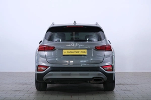 Внедорожник Hyundai Santa Fe 2018 года, 2689000 рублей, Омск