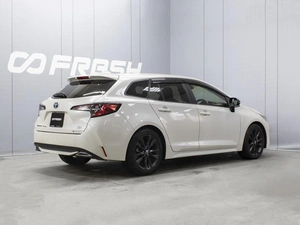 Универсал Toyota Corolla 2021 года, 2400000 рублей, Омск