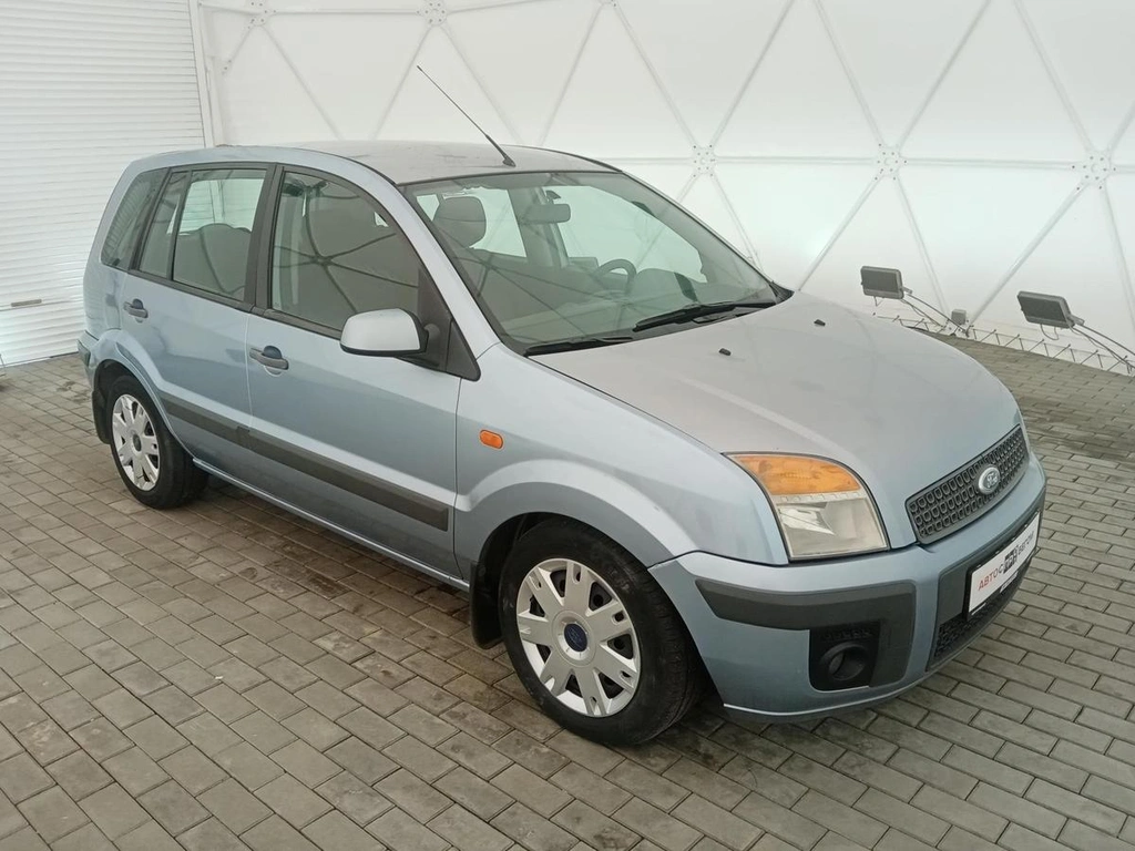 Хэтчбек Ford Fusion 2006 года, 450000 рублей, Клинцы