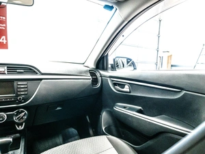 Седан Kia Rio 2018 года, 1479000 рублей, Красноярск