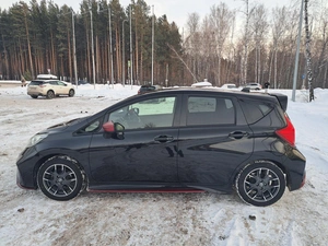 Хетчбэк Nissan Note 2015 года, 990000 рублей, Красноярск