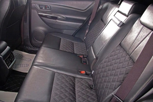 Внедорожник Toyota Harrier 2018 года, 2959000 рублей, Сургут