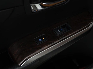 Седан Toyota Camry 2017 года, 1900046 рублей, Москва