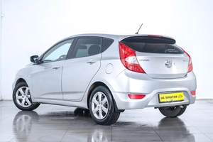 Хетчбэк Hyundai Solaris 2011 года, 769000 рублей, Челябинск