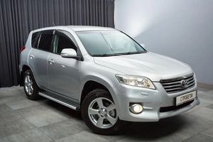 Внедорожник Toyota RAV4 2012 года, 1427000 рублей, Красноярск