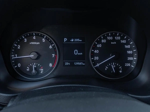 Седан Hyundai Solaris 2017 года, 1411000 рублей, Ставрополь