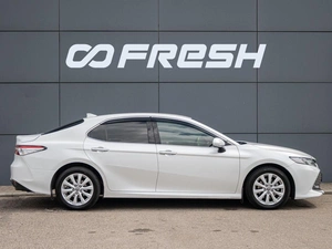 Седан Toyota Camry 2020 года, 2500000 рублей, Краснодар