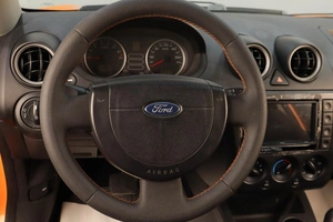 Хетчбэк Ford Fiesta 2005 года, 599000 рублей, Челябинск