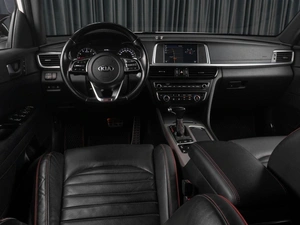 Седан Kia Optima 2018 года, 1989000 рублей, Тюмень