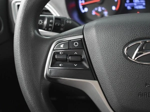 Седан Hyundai Solaris 2019 года, 1098900 рублей, Казань