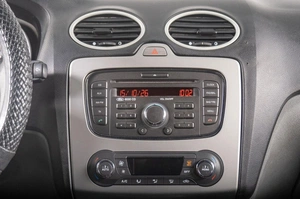 Хетчбэк Ford Focus 2010 года, 399000 рублей, Томск