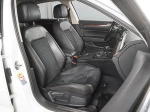 Седан Volkswagen Passat 2019 года, 2449000 рублей, Минеральные Воды