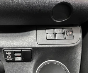 Минивэн Toyota Sienta 2020 года, 1447000 рублей, Красноярск