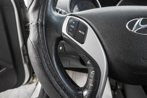 Седан Hyundai Avante 2011 года, 949000 рублей, Барнаул