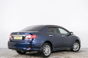 Седан Toyota Corolla 2011 года, 1119000 рублей, Красноярск