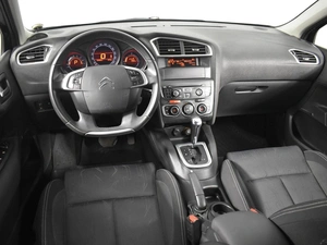 Седан Citroen C4 2011 года, 699900 рублей, Казань