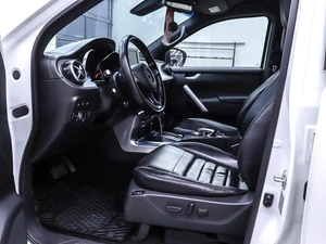 Пикап Mercedes-benz X-класс 2019 года, 3300000 рублей, Красноярск