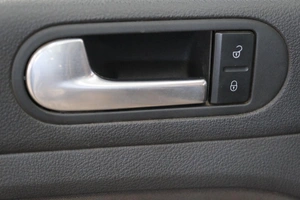 Хетчбэк Volkswagen Golf Plus 2007 года, 699000 рублей, Омск