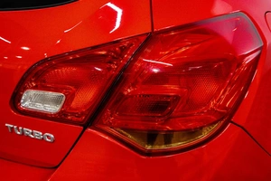 Хетчбэк Opel Astra 2012 года, 649000 рублей, Барнаул