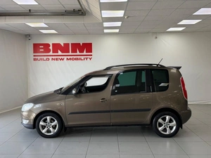 Компактвэн Skoda Roomster 2014 года, 710000 рублей, Курск