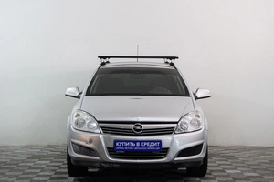 Универсал Opel Astra 2011 года, 659000 рублей, Сургут