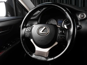 Внедорожник Lexus NX 2018 года, 2959000 рублей, Тюмень