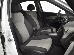 Седан Chevrolet Cruze 2012 года, 897200 рублей, Казань