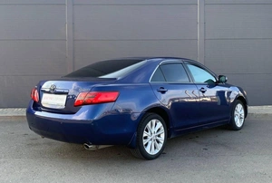 Седан Toyota Camry 2008 года, 1080000 рублей, Солонцы