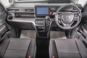 Минивэн Honda Stepwgn Spada 2016 года, 1999000 рублей, Томск