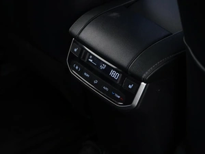 Внедорожник Toyota Highlander 2026 года, 5427077 рублей, Москва