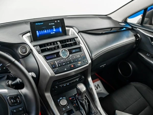 Внедорожник Lexus NX 2015 года, 2470000 рублей, Красноярск