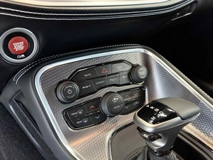 Купе Dodge Challenger SRT 2023 года, 15999999 рублей, Москва