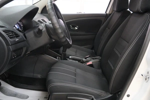 Седан Renault Fluence 2013 года, 799000 рублей, Омск