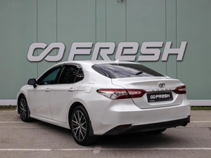 Седан Toyota Camry 2021 года, 2440000 рублей, Большой Сочи