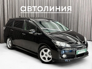 Минивэн Toyota Wish 2012 года, 1250000 рублей, Красноярск